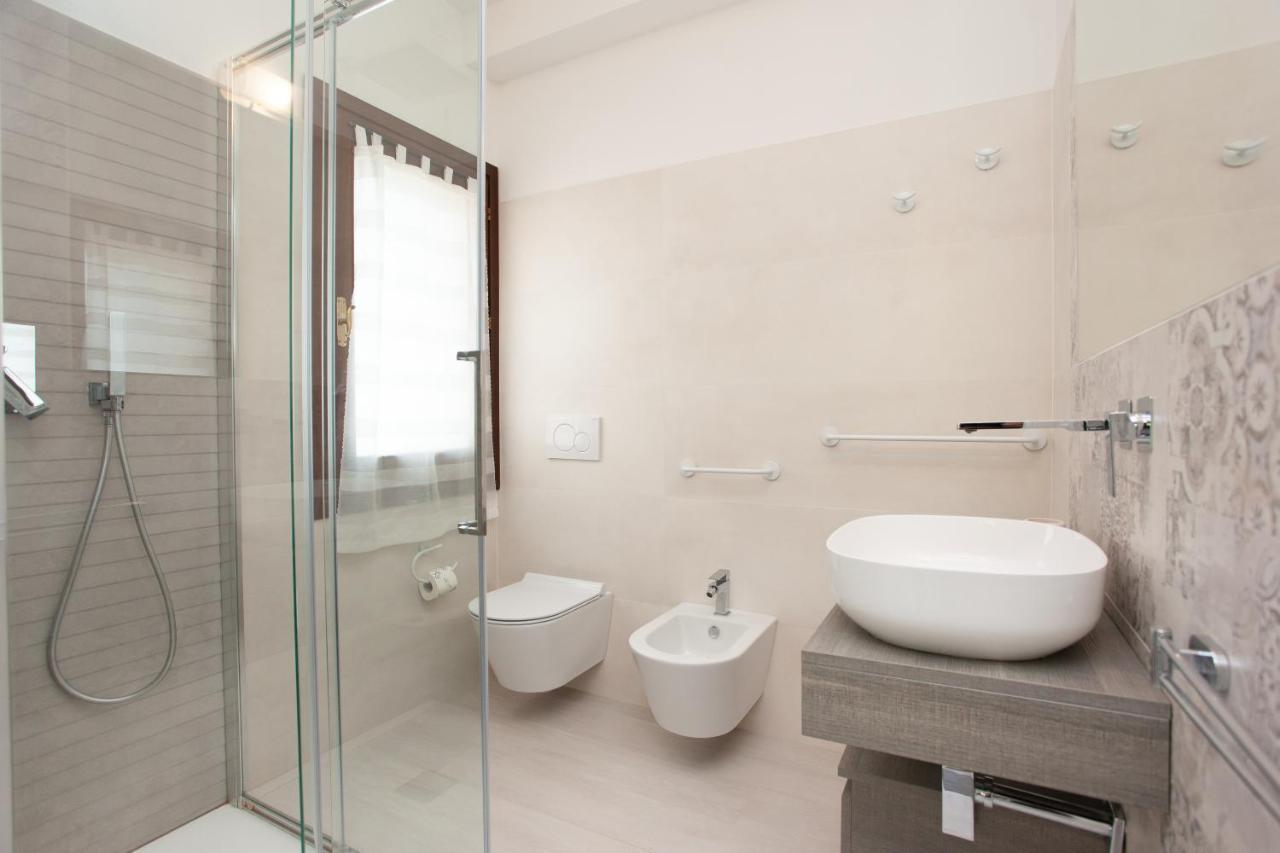 Lu Lioni Rooms San Teodoro  Εξωτερικό φωτογραφία