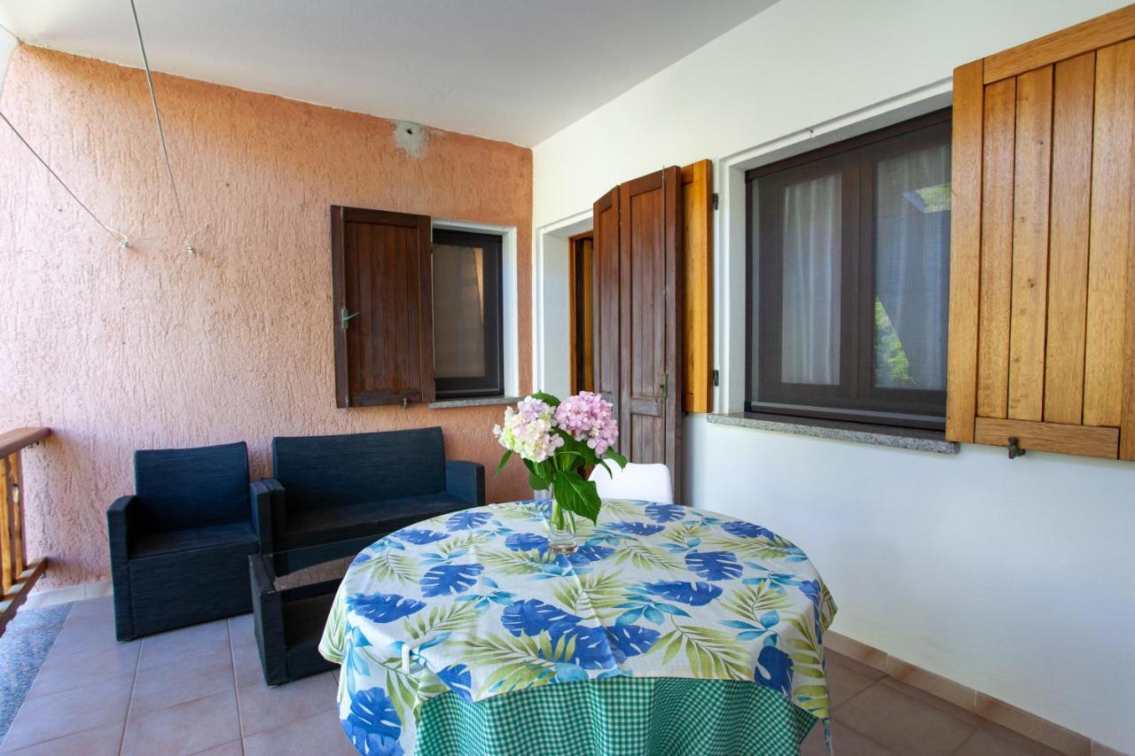 Lu Lioni Rooms San Teodoro  Εξωτερικό φωτογραφία